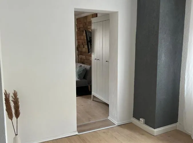 Apartamento Modernes Am Schloss, Ruhig & Zentral In *